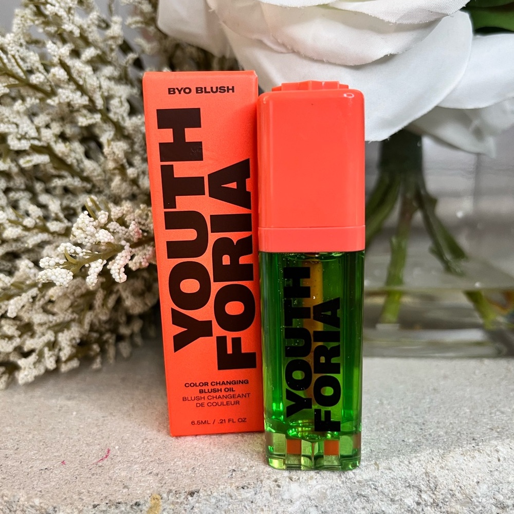 NIB - Youth Foria - BYO Blush - Color Changing Blush Oil